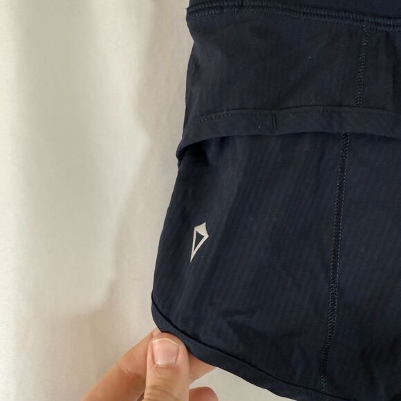 Ivivva Lululemon Shorts Size 7 Blue Pull On Zip Pocket Lined 2" Inseam - Picture 4 of 6